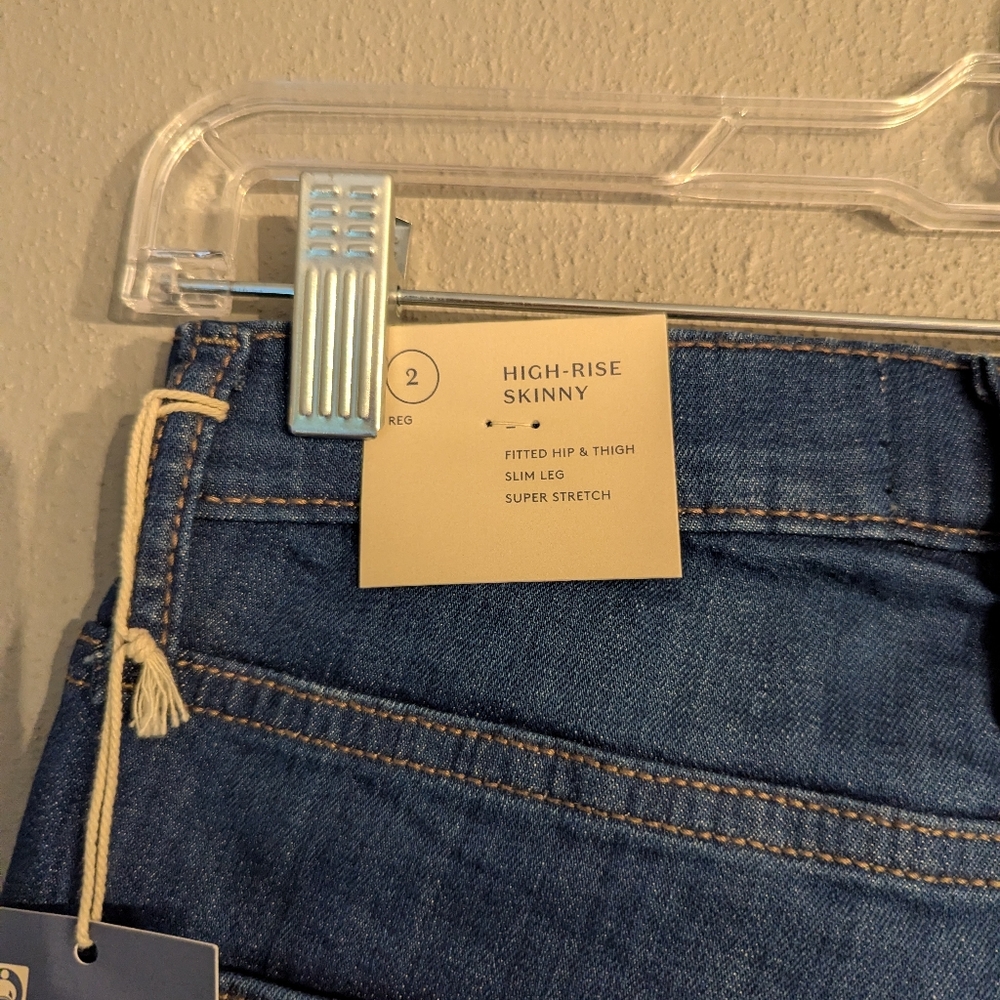 High-Rise Skinny Jeans - Medium Wash 2 Reg - Picture 7 of 8